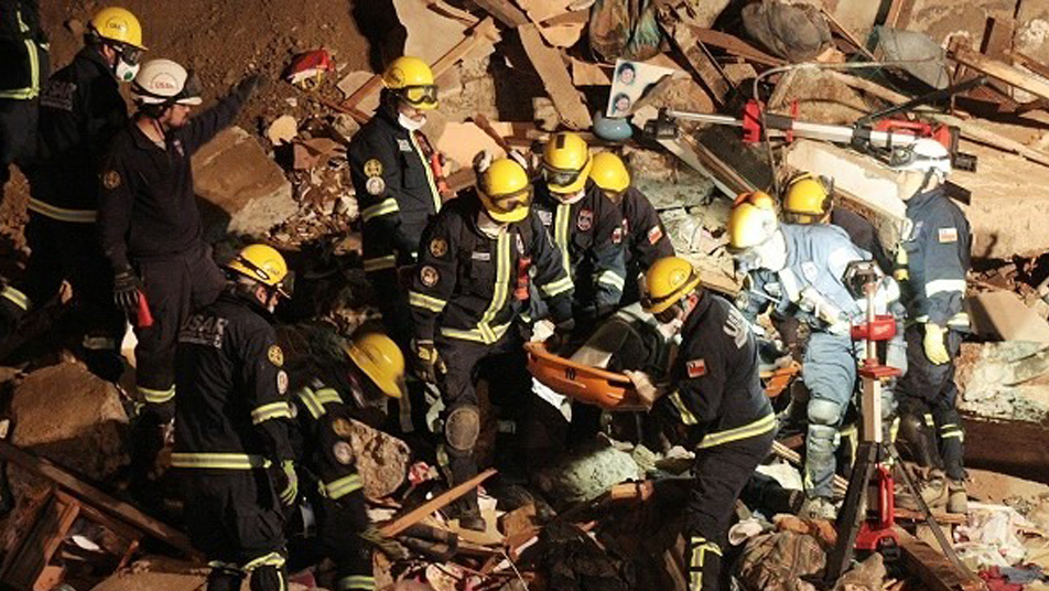 Bomberos de Chile presenta manual de Acreditación y Reacreditación para Equipos Nacionales USAR